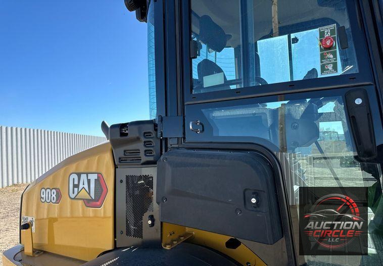 2023 Caterpillar 908  wheel loader