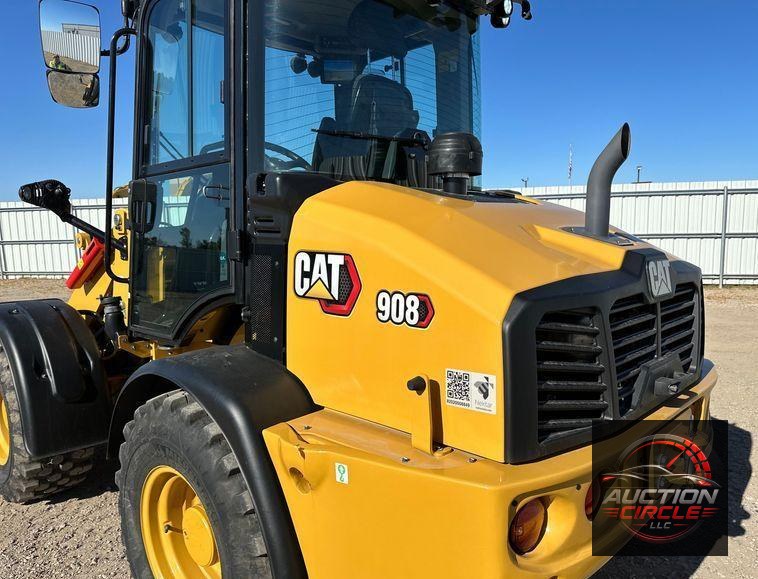 2023 Caterpillar 908  wheel loader