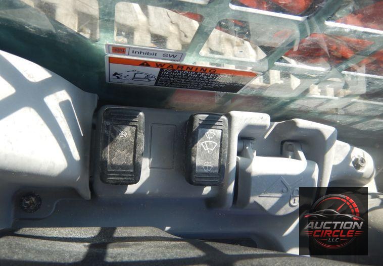 2018 Kubota SVL95-2S skid steer