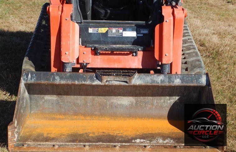 2018 Kubota SVL95-2S skid steer