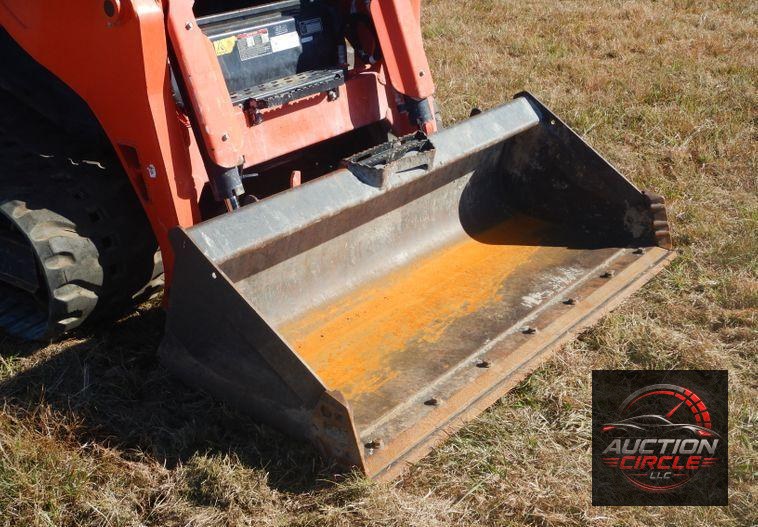 2018 Kubota SVL95-2S skid steer