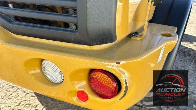 2022 Caterpillar 908M wheel loader