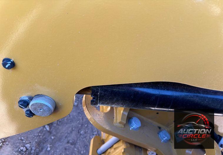 2022 Caterpillar 908M wheel loader