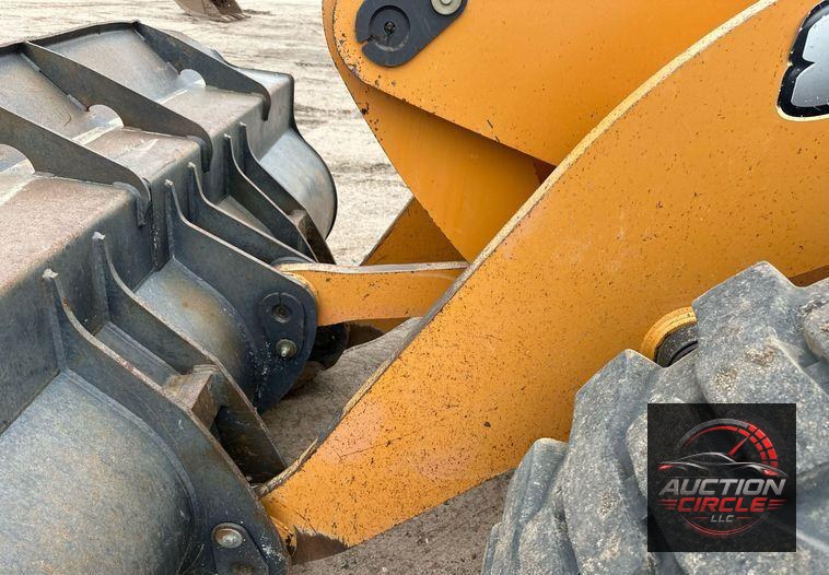 2013 Case 821F wheel loader