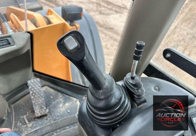 2013 Case 821F wheel loader