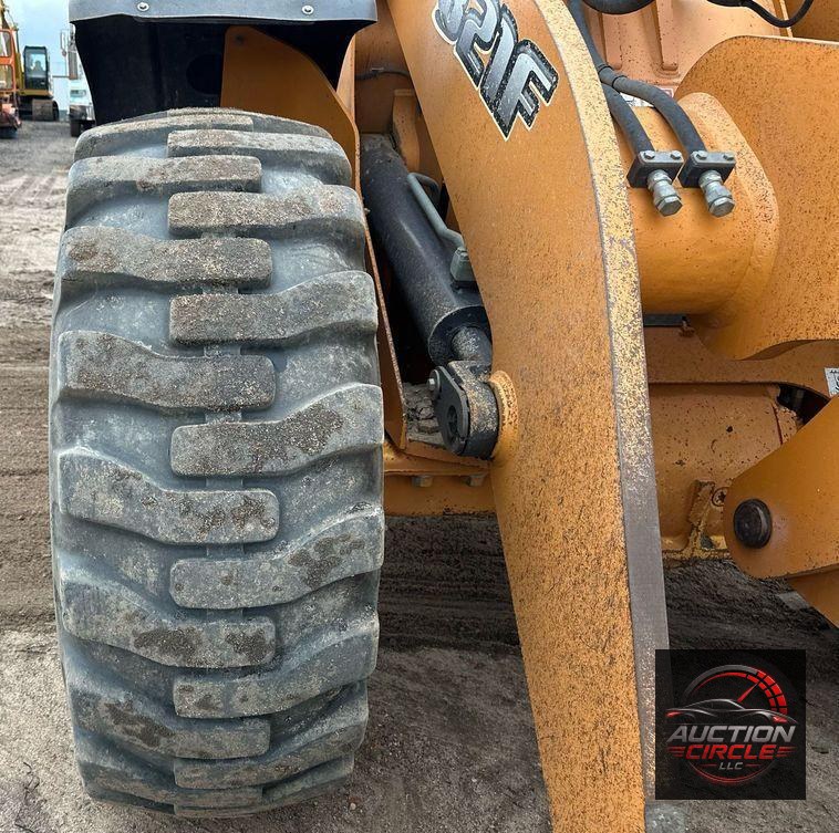 2013 Case 821F wheel loader