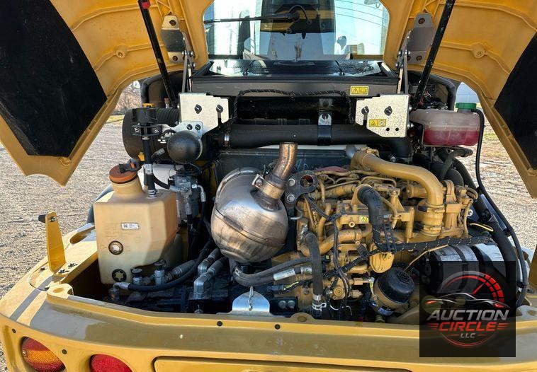 2023 Caterpillar 908 wheel loader