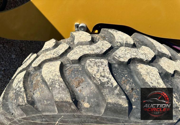 2023 Caterpillar 908 wheel loader