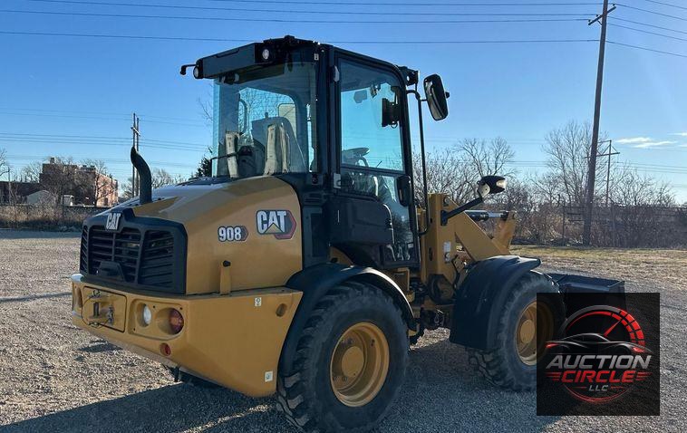 2023 Caterpillar 908 wheel loader