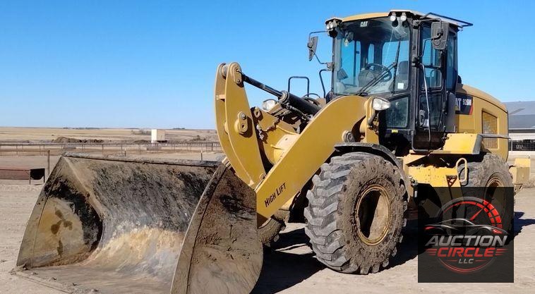 2020 Caterpillar 926M high lift wheel loader