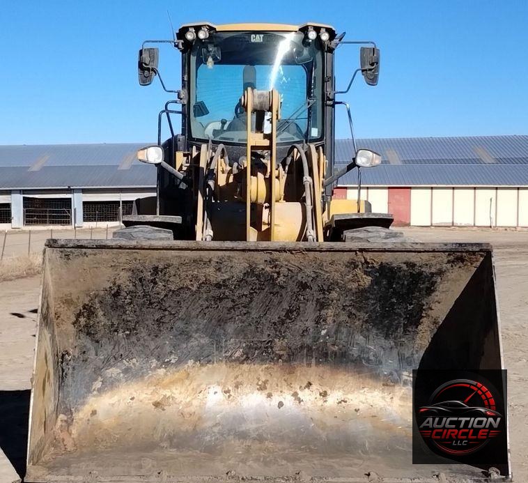 2020 Caterpillar 926M high lift wheel loader