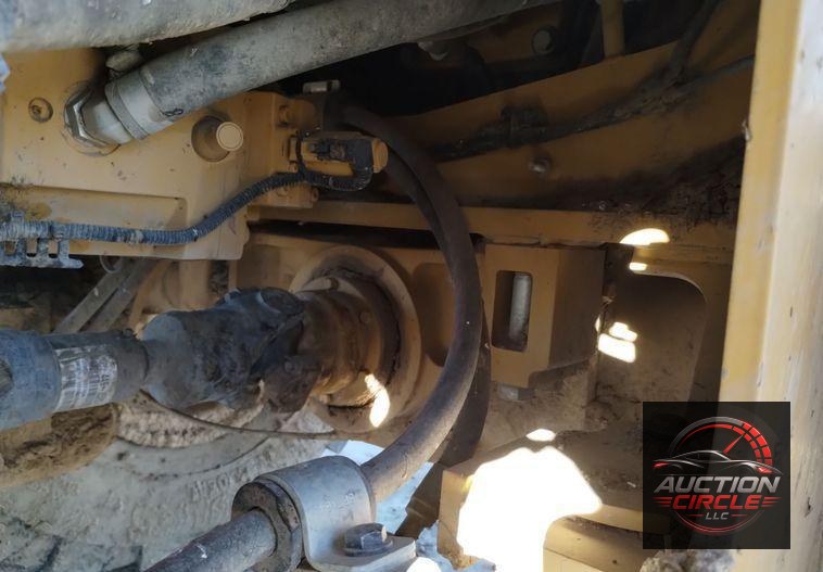 2020 Caterpillar 926M high lift wheel loader