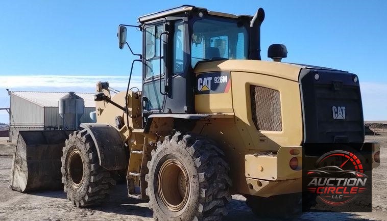2020 Caterpillar 926M high lift wheel loader