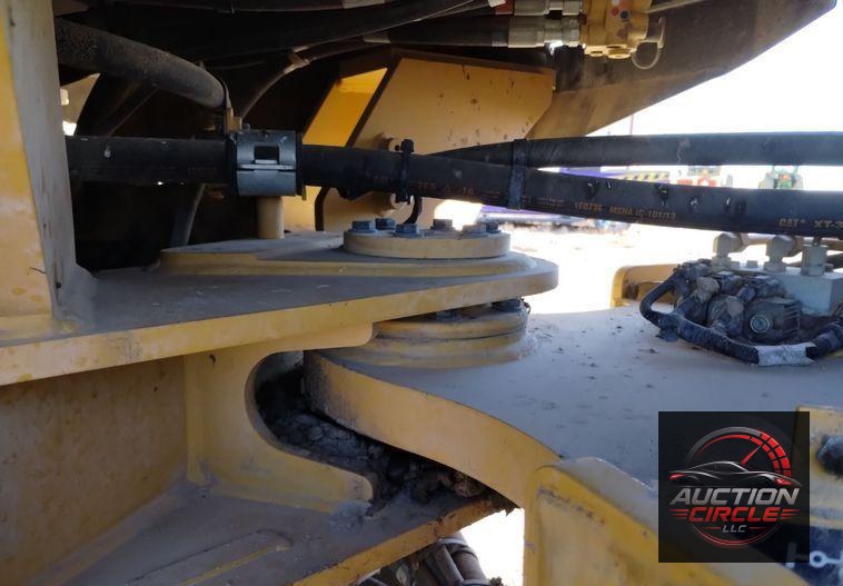 2020 Caterpillar 926M high lift wheel loader