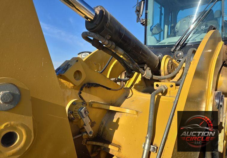 2015 Caterpillar  926M wheel loader