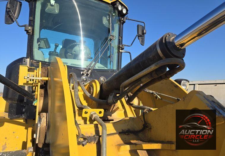 2015 Caterpillar  926M wheel loader