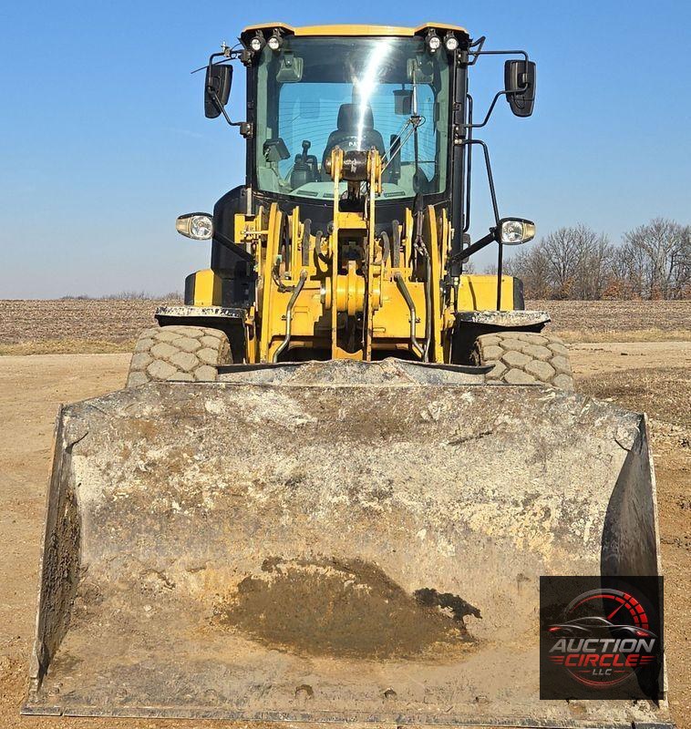 2015 Caterpillar  926M wheel loader