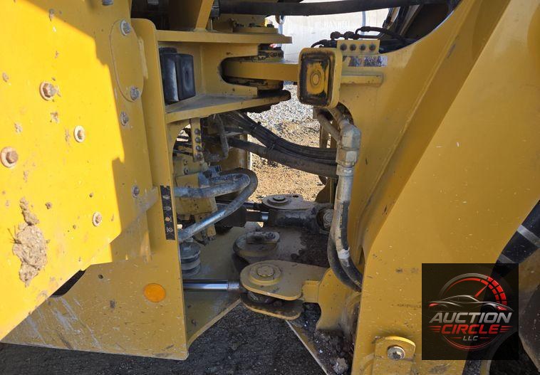 2015 Caterpillar  926M wheel loader