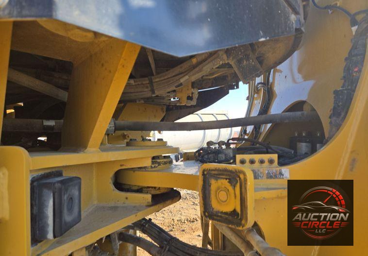2015 Caterpillar  926M wheel loader