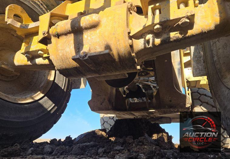 2015 Caterpillar  926M wheel loader
