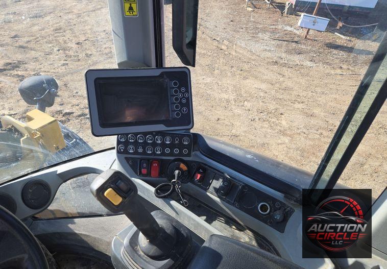 2015 Caterpillar  926M wheel loader