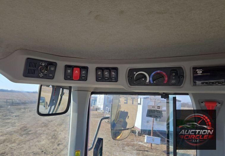 2015 Caterpillar  926M wheel loader