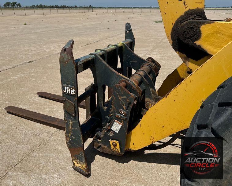 2014 Komatsu  WA270-7 wheel loader