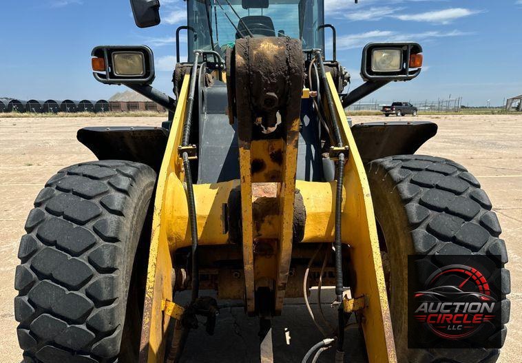 2014 Komatsu  WA270-7 wheel loader