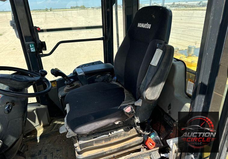 2014 Komatsu  WA270-7 wheel loader