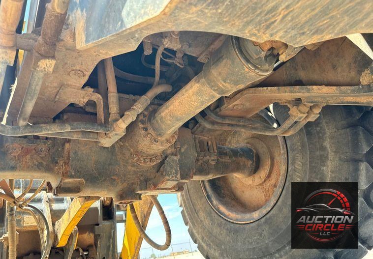 2014 Komatsu  WA270-7 wheel loader