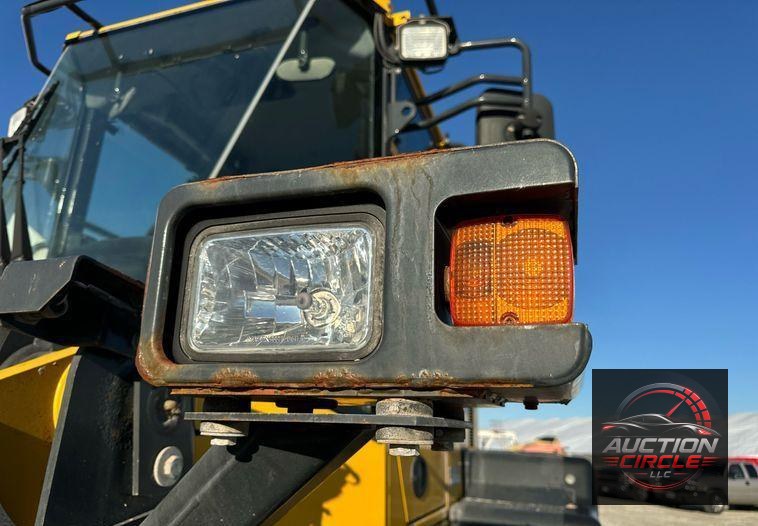 2021 Komatsu WA200-8 wheel loader