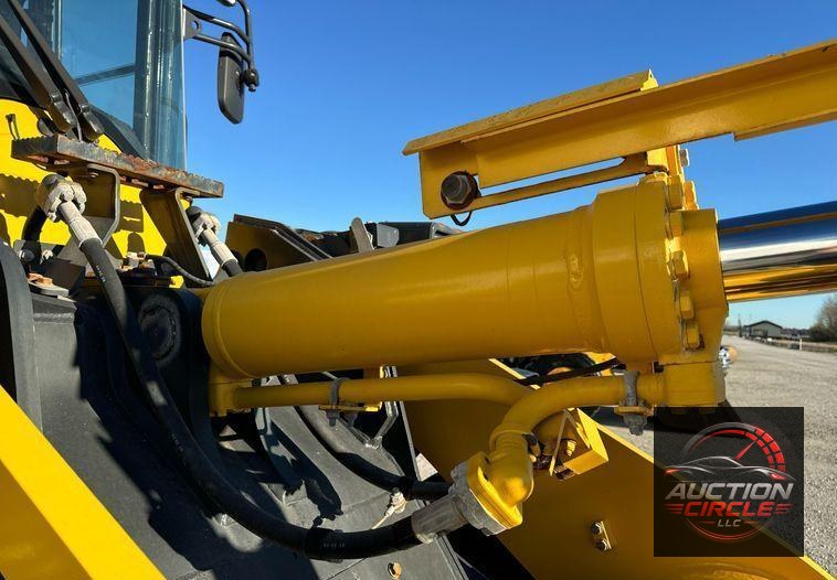 2021 Komatsu WA200-8 wheel loader