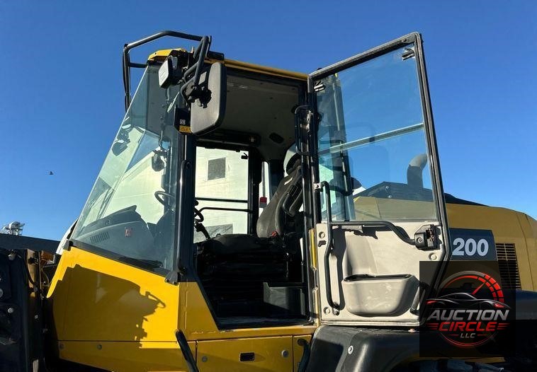 2021 Komatsu WA200-8 wheel loader