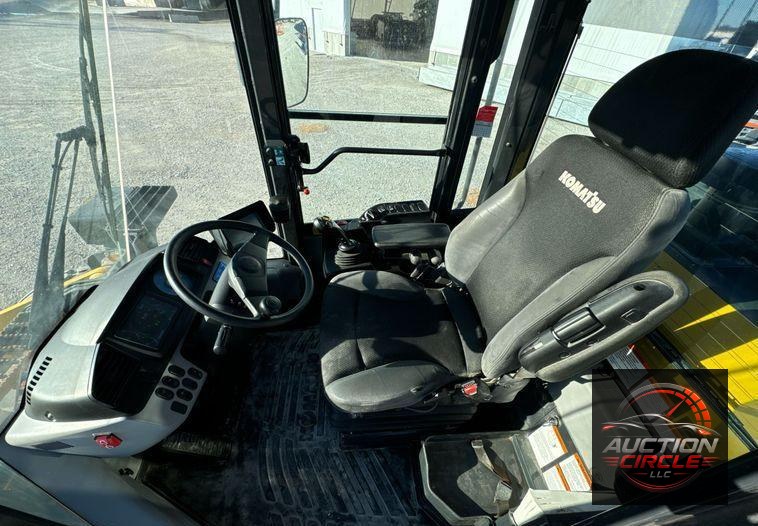 2021 Komatsu WA200-8 wheel loader