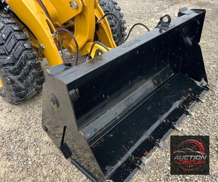 2022 Caterpillar  906M wheel loader