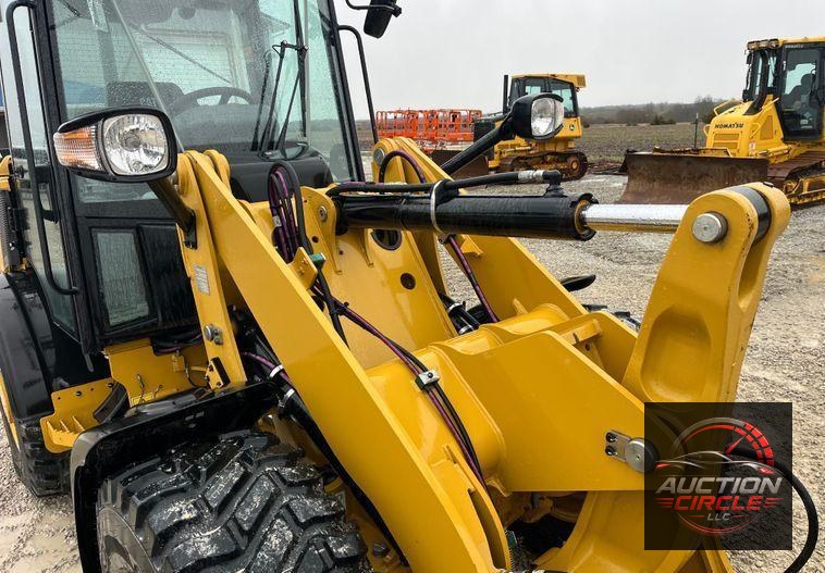 2022 Caterpillar  906M wheel loader