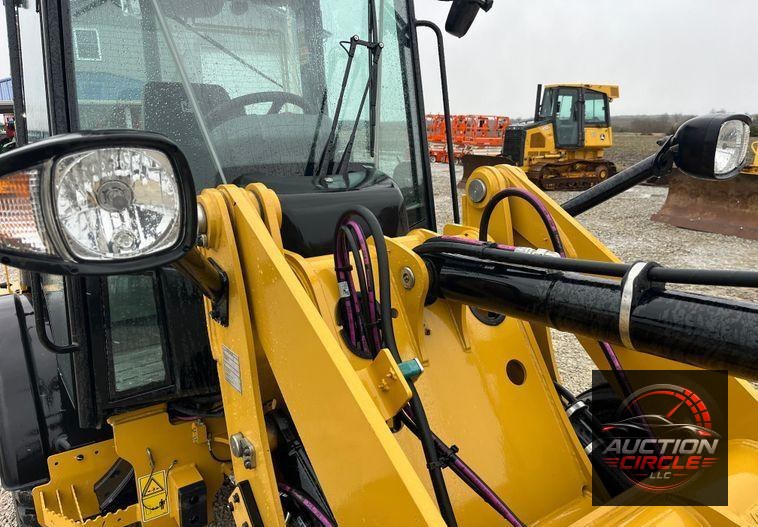 2022 Caterpillar  906M wheel loader