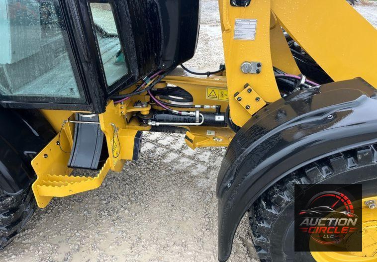 2022 Caterpillar  906M wheel loader