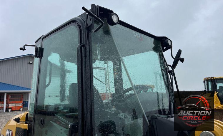 2022 Caterpillar  906M wheel loader