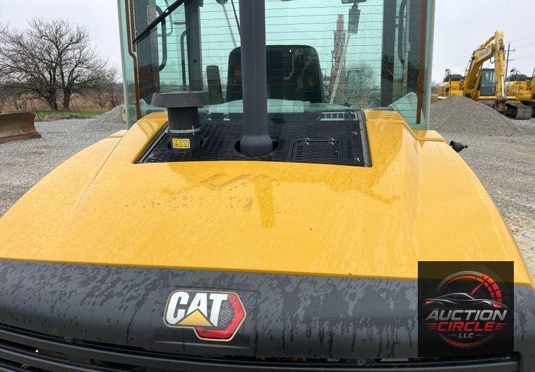 2022 Caterpillar  906M wheel loader