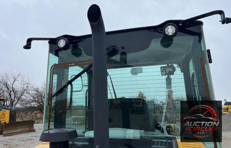 2022 Caterpillar  906M wheel loader