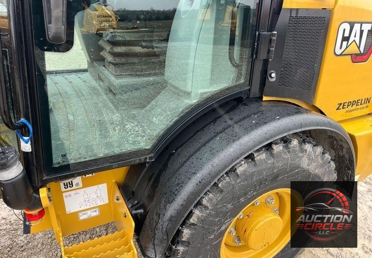 2022 Caterpillar  906M wheel loader