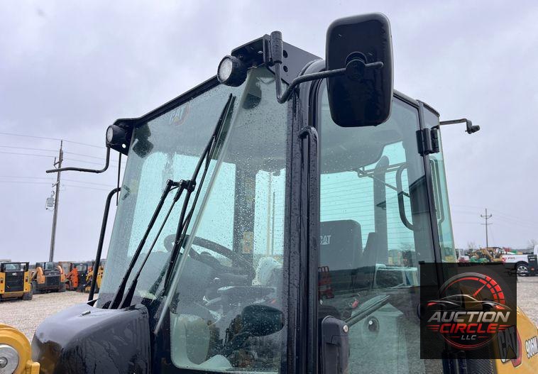 2022 Caterpillar  906M wheel loader