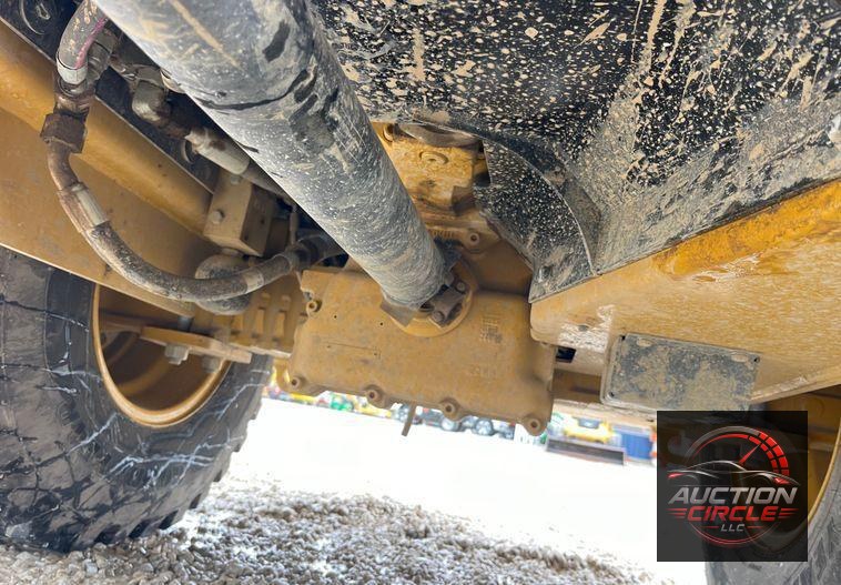 2022 Caterpillar  906M wheel loader