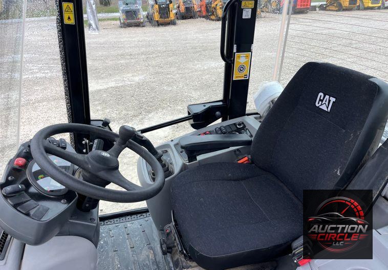 2022 Caterpillar  906M wheel loader