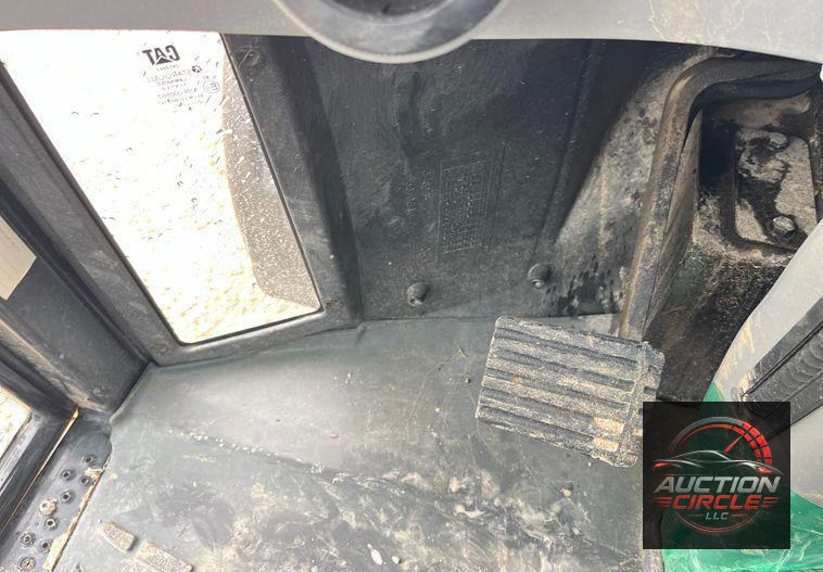 2022 Caterpillar  906M wheel loader