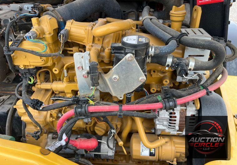 2022 Caterpillar  906M wheel loader