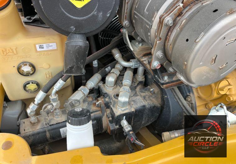 2022 Caterpillar  906M wheel loader
