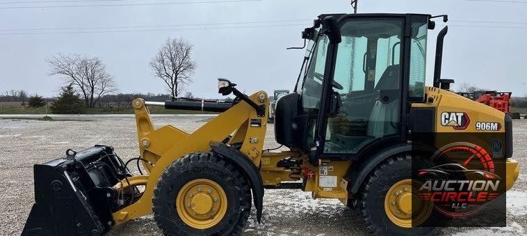 2022 Caterpillar  906M wheel loader