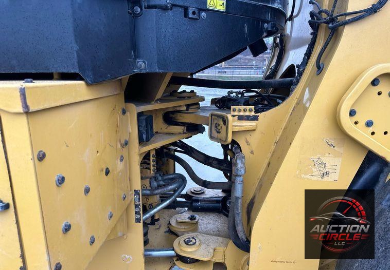 2015 Caterpillar 930M  wheel loader